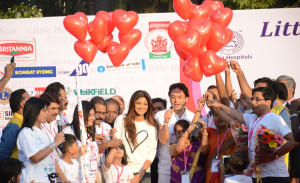 Actor Shilpa Shetty Kundra at Little Hearts Marathon 2016, an initiative by Wadia Hospital to motivate kids to have a healthy lifestyle.