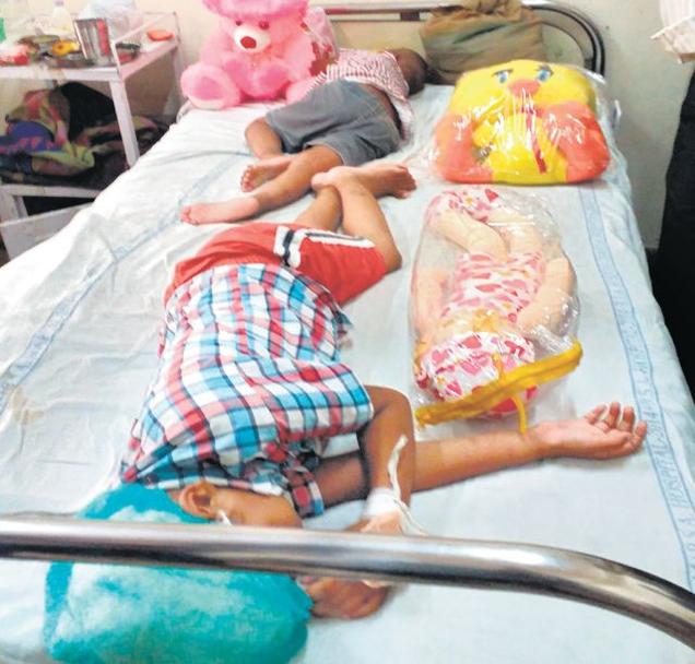 Two girls locked up at a house in Outer Delhi’s Samaypur Badli were found by police and neighbours lying on a mattress infested with maggots. (Photo courtesy: The Hindu)