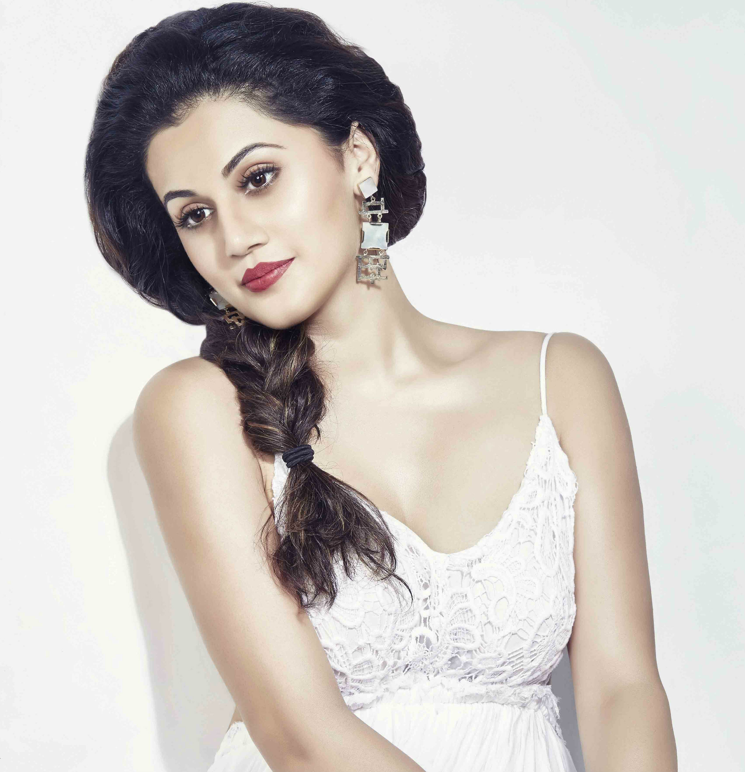 Bollywood Roundup: Raveena Tandon, Bhumi Pednekar, Taapsee Pannu