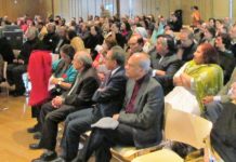 Urdu Poetry Mesmerizes People at Aligarh Alumni Washington Mushaira