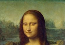 Mona Lisa’s eyes are not gazing at you