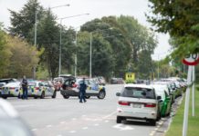 New Zealand PM shows solidarity to Muslim community