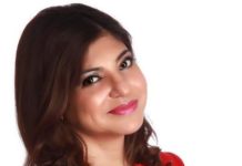 Alka Yagnik is number one on this list