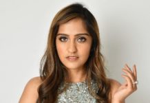 Asees Kaur comes up with ‘fun, peppy’ song