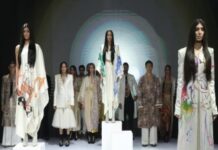 Anamika Khanna opens FDCI x LFW joint fashion week