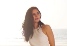 Katrina Kaif looks stunning in beach pics, reels