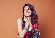 Jacqueline Fernandez briefly stopped at Mumbai airport Jacqueline Fernandez