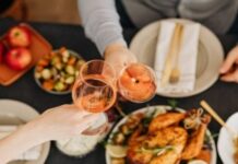 No single utensil or material is an all-rounder for cooking