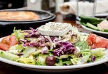 Enjoy healthy and crunchy salads