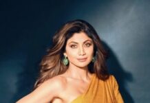 Shilpa asks court to reject plea against her discharge in Richard Gere kiss case