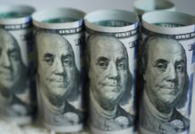 Corporate Dollar Deposits Surge in November Amid Strong U.S. Dollar