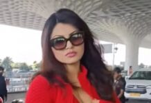 Bollywood Roundup: Urvashi Rautela, Shah Rukh Khan, Raveena Tandon, and more…