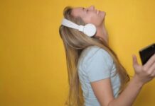 7 audiobooks to help you sleep better