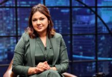 The Evolving Landscape of Women’s Workwear and the Concept of “Power Dressing”