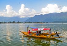 Kashmir tourist arrivals likely to break all previous records