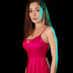 Sara Khan