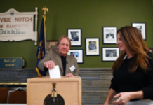 US election: Voting begins with first ballots cast in New Hampshire