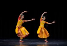Keeping it in the Family – Sisters Sharmada and Samyuktha Present Their Arangetram with Teacher and Mother, Soumya Rajaram