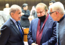 US likely to bar entry of Pakistanis, impose complete travel ban soon