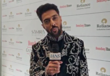 Chef Ranveer Brar Wants to Make the Lungi a Mainstream Men’s Fashion Statement
