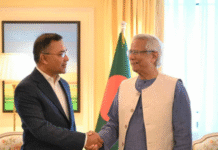 Yunus Meets BNP Leader Tarique Rahman in London Amid Rising Political Tensions