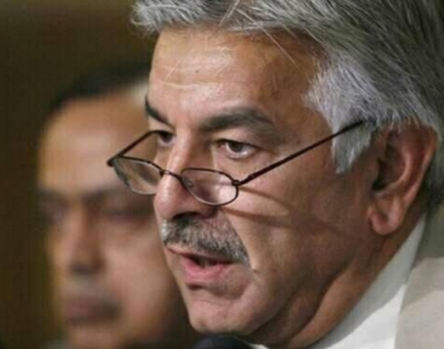 Pak Defence Minister