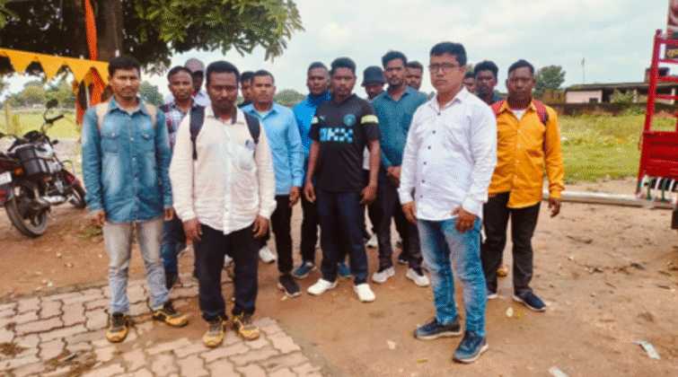17 Jharkhand Workers Trapped in Cameroon Return Home After Indian ...
