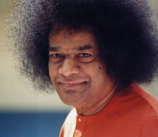 Between Guns and Garlands in Guatemala: An Indian Journalist’s Journey Through Central America: Memoir 27