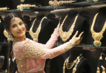 Gold Soars ₹1,700, Silver Hits Record as Tariff Jitters and Fed Hopes Drive Rally