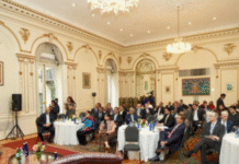 India, U.S. Vow to Push Forward on Trade Pact Talks