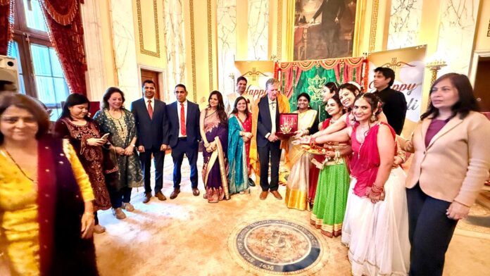Diwali-2025-ri