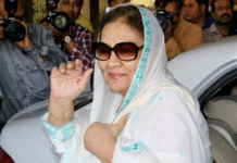 When Farida Jalal Opened Up About Her Parents’ Divorce and Life in Boarding School