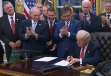 Longest U.S. Government Shutdown Ends as Trump Signs Bill to Restore Federal Operations