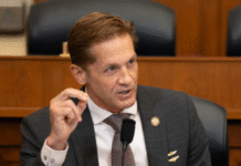 Republican Congressman Urges Stronger India–U.S. Partnership, Warns Trump on Tariff Policy