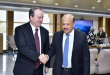 High-level U.S. delegation opens trade talks with Indian officials