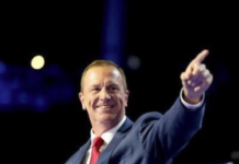 US Senator Introduces Bill to Expand Citizenship Revocation Powers