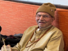 Jayanti Dixit, Harvard Square Restaurateur and Hindu Priest, Dies at 94