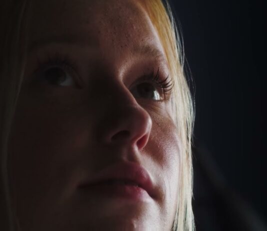 Confident but Still Empty? The Hidden Self-Worth Problem Behind Self-Sabotage